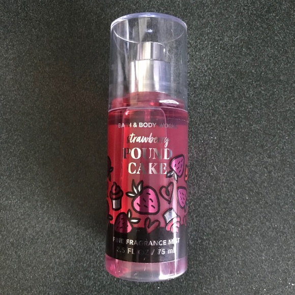 Bath & Body Works Strawberry Pound Cake Fine Fragrance Mist New 2.5 fl oz/75 ml - Picture 1 of 7